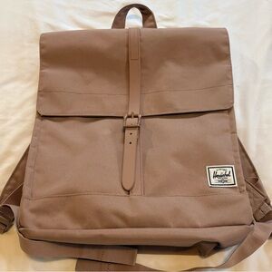 Herschel Women’s City Backpack Mid-Volume in Ash Rose